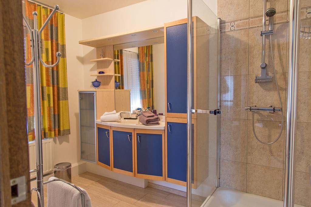 Hotel Wilgenhof Maaseik Eksteriør billede
